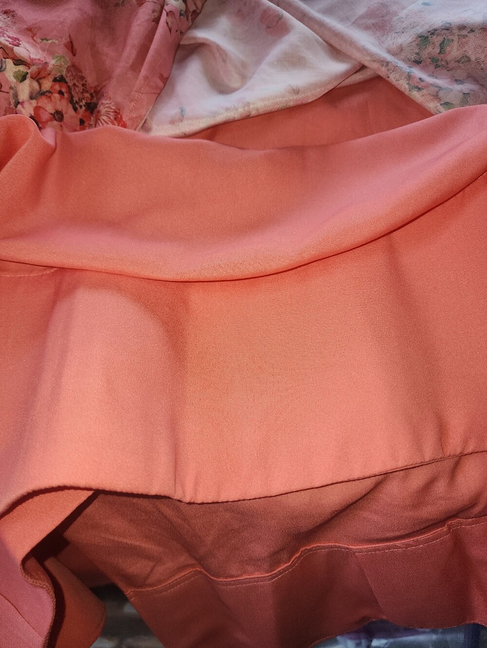 Vama's Floral Coral Circle Skirt, Size Large - Picture 8 of 8